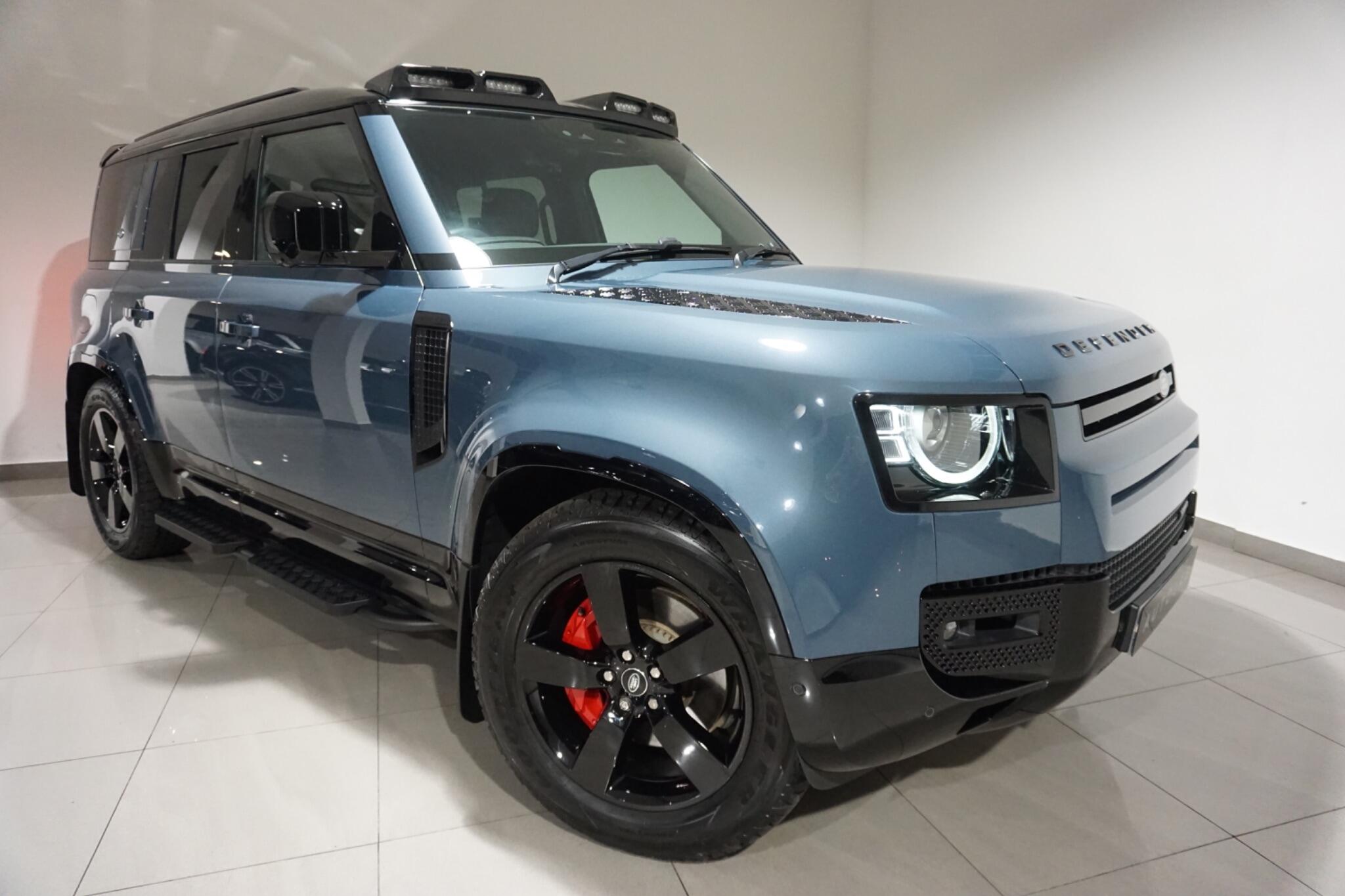 Land Rover Defender 110 2.0 P400e 15.4kWh X-Dynamic HSE SUV 5dr Petrol Plug-in Hybrid Auto 4WD Euro 6 (s/s) (404 ps)